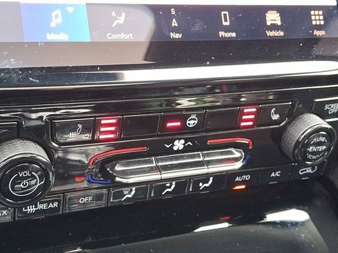 Certified 2021 Jeep Grand Cherokee L Limited image 31