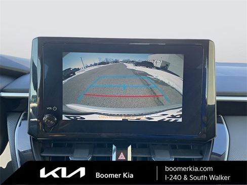 Used 2025 Toyota Corolla LE image 24