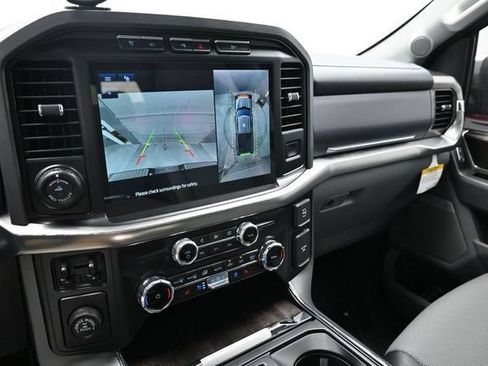 Used 2022 Ford F150 Lariat RWD image 12