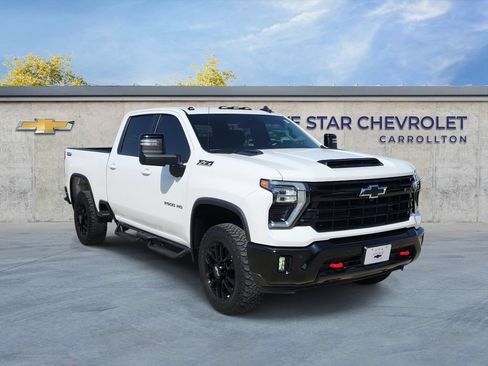 Used 2025 Chevrolet Silverado 2500 LT w/ Trail Boss Package AWD/4WD image 1