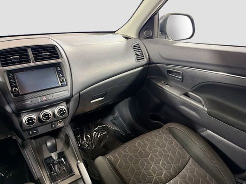 Used 2023 Mitsubishi Outlander Sport AWD image 23