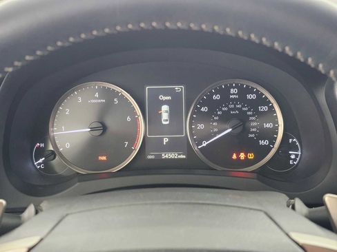 Used 2019 Lexus IS 300 image 23