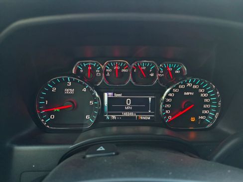 Used 2016 Chevrolet Silverado 1500 LT w/ All Star Edition RWD image 21
