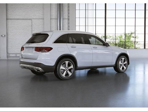 Certified 2022 Mercedes-Benz GLC 300 4MATIC image 21