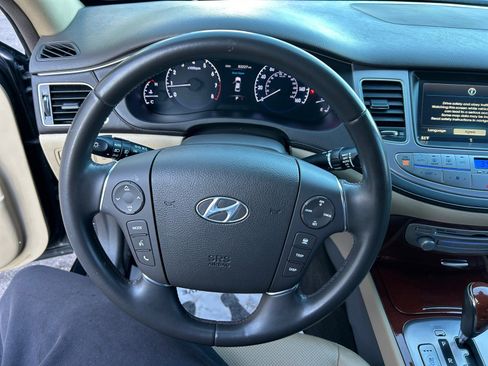 Used 2013 Hyundai Genesis 5.0 R-Spec image 18