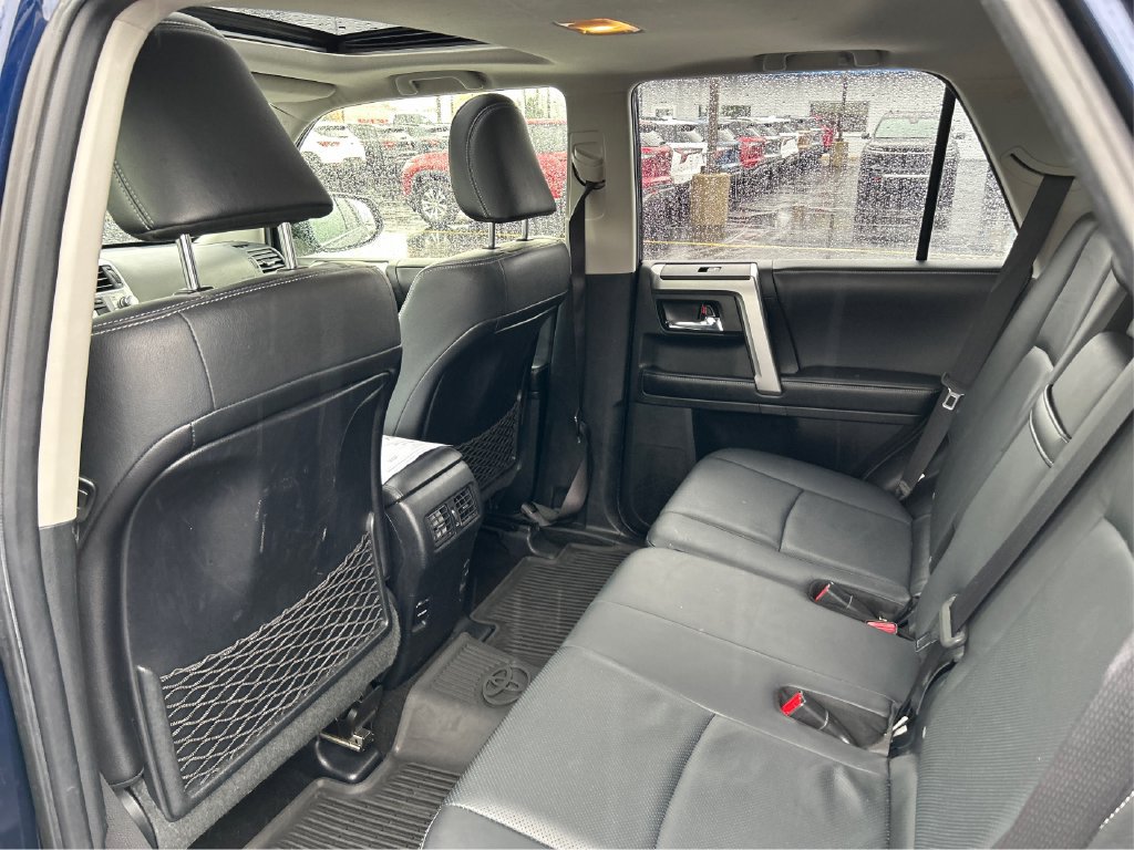 Used 2016 Toyota 4Runner Limited w/ Convenience Package AWD/4WD image 13