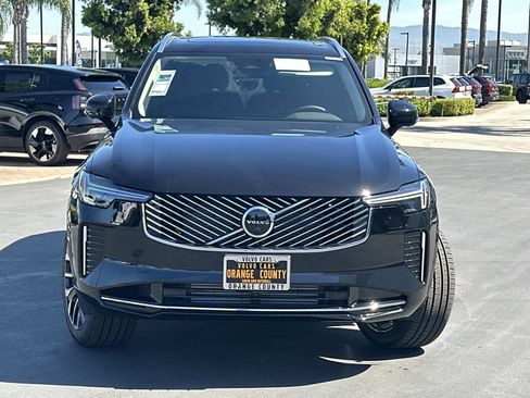 New 2026 Volvo XC90 T8 Plus image 2
