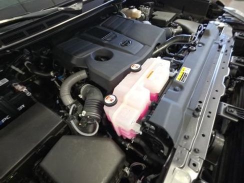 Used 2025 Toyota Tundra SR5 w/ SR5 Convenience Package AWD/4WD image 25
