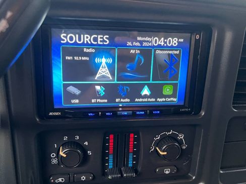 Used 2004 Chevrolet Silverado 1500 LS w/ Light Duty Power Package image 24