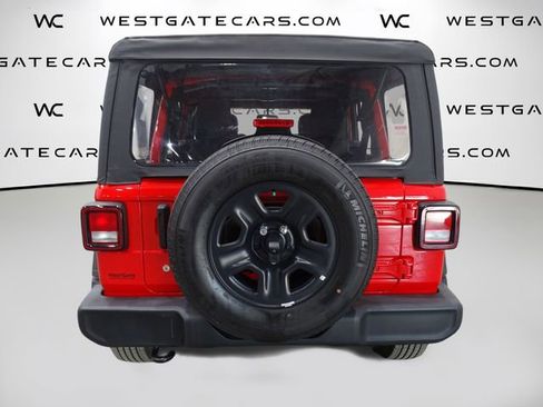 Used 2022 Jeep Wrangler Unlimited Sport image 7