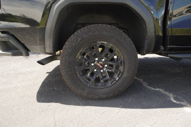 Used 2026 GMC Canyon Elevation w/ Convenience Package RWD image 30