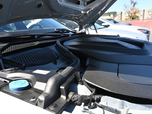 Used 2023 BMW i4 eDrive40 w/ M Sport Package RWD image 35