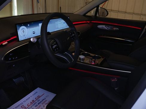 Used 2026 Genesis GV70 2.5T image 25