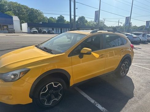 Used 2015 Subaru Crosstrek 2.0i Premium w/ Special Edition Package AWD/4WD image 3