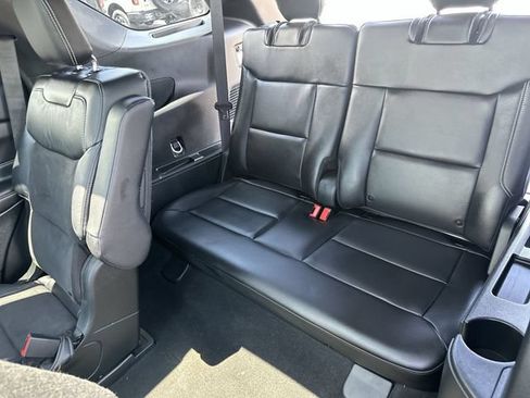 Used 2023 Ford Explorer ST AWD/4WD image 28