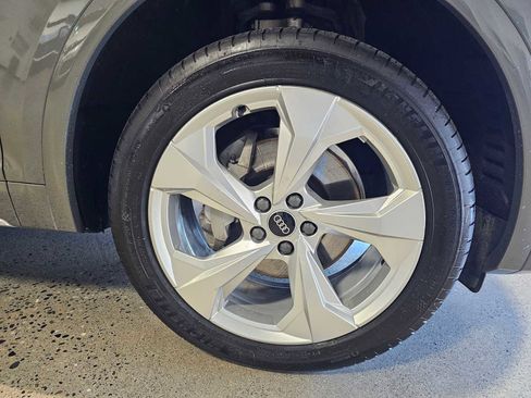 Used 2023 Audi Q5 2.0T Premium Plus image 9