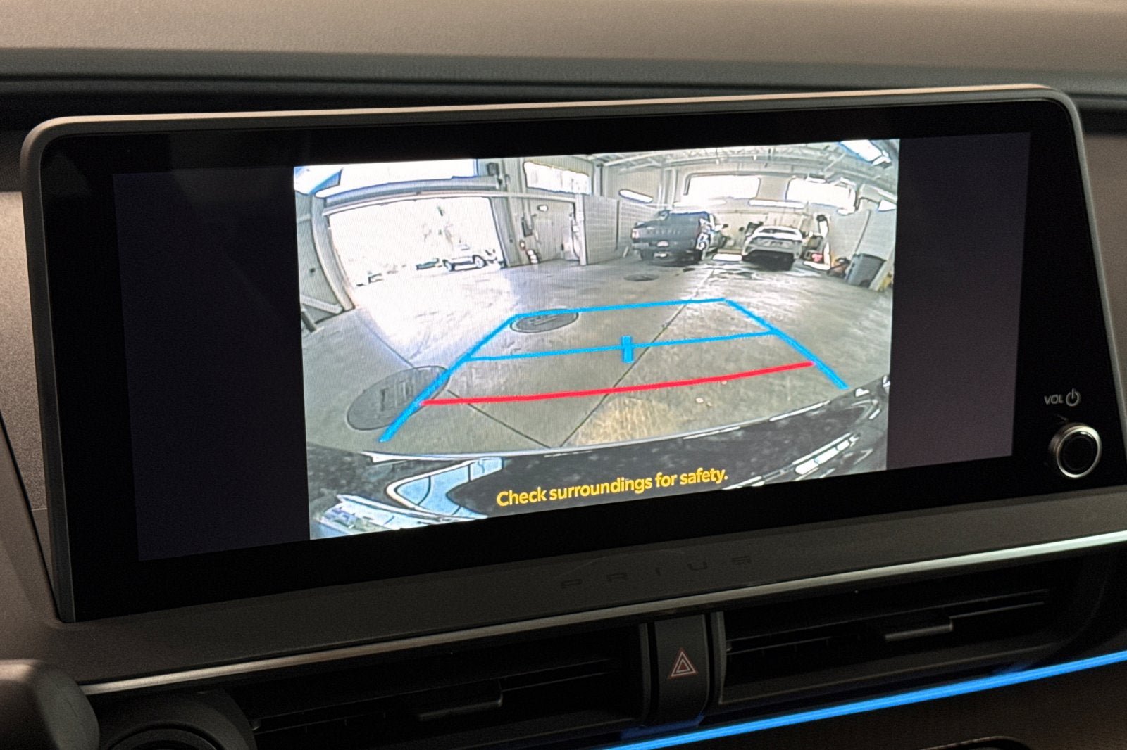 New 2027 Toyota Prius XLE FWD image 21