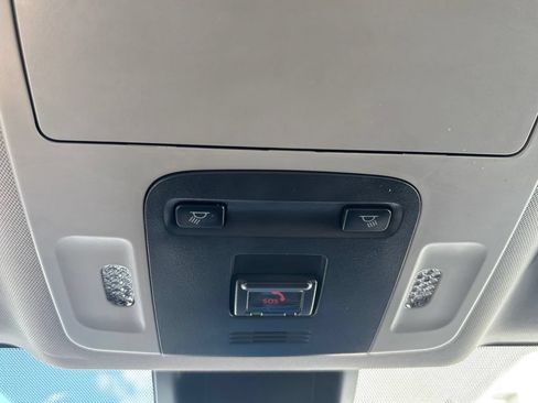 Used 2024 Toyota Camry SE FWD image 17