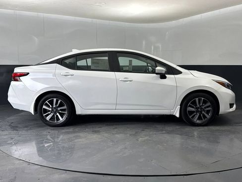 New 2025 Nissan Versa SV w/ Trunk Package image 2