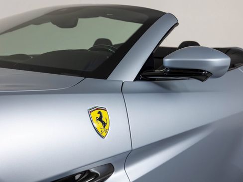 Certified 2023 Ferrari Portofino M RWD image 24