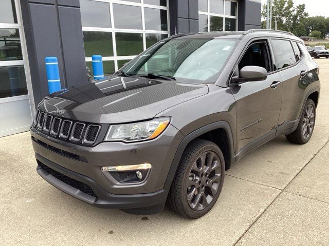 Used 2021 Jeep Compass Latitude AWD/4WD image 2