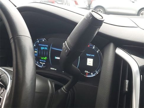 Used 2020 Cadillac Escalade Luxury image 20