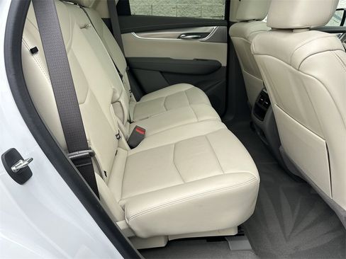 Certified 2023 Cadillac XT5 Premium Luxury w/ Technology Package image 15