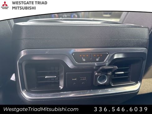 Used 2020 Chevrolet Silverado 2500 High Country w/ Technology Package AWD/4WD image 33