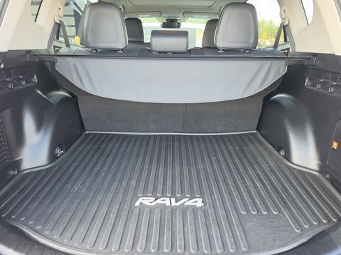 Used 2016 Toyota RAV4 Limited w/ Advanced Technology Package image 10