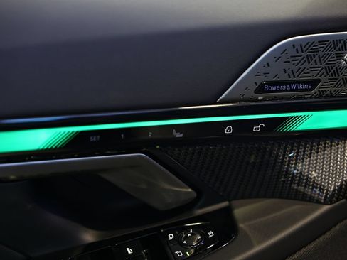 New 2027 BMW M5 w/ Executive Package AWD/4WD image 16