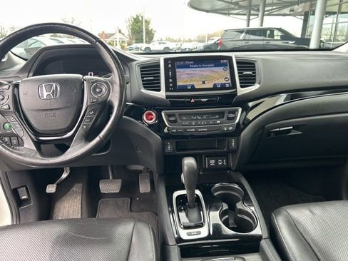 Used 2018 Honda Ridgeline RTL-E image 26