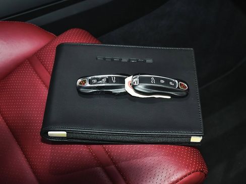 Used 2024 Porsche Cayenne Turbo GT image 65