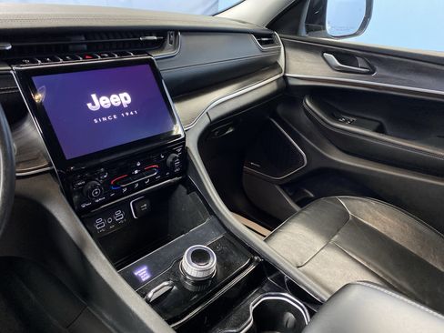 Used 2021 Jeep Grand Cherokee L Limited image 15