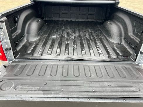 Used 2024 RAM 2500 Limited image 26