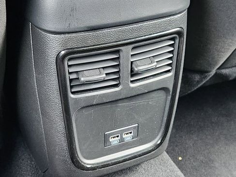 Used 2022 Dodge Charger SXT w/ Blacktop Package AWD/4WD image 23