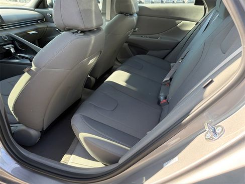New 2026 Hyundai Elantra SE image 20