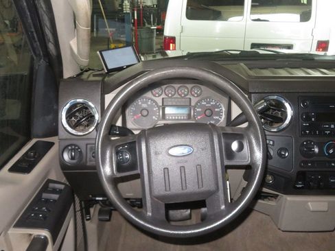 Used 2008 Ford F450 XLT image 38