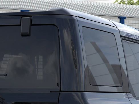 New 2026 Ford Bronco Badlands image 25