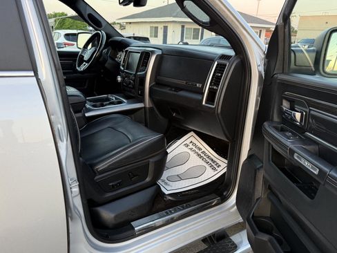 Used 2017 RAM 1500 Limited RWD image 13