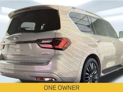 Used 2022 INFINITI QX80 Premium Select w/ All-Season Package image 4