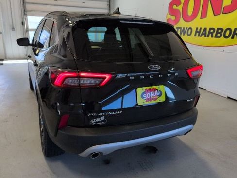 Certified 2023 Ford Escape Platinum AWD/4WD image 35