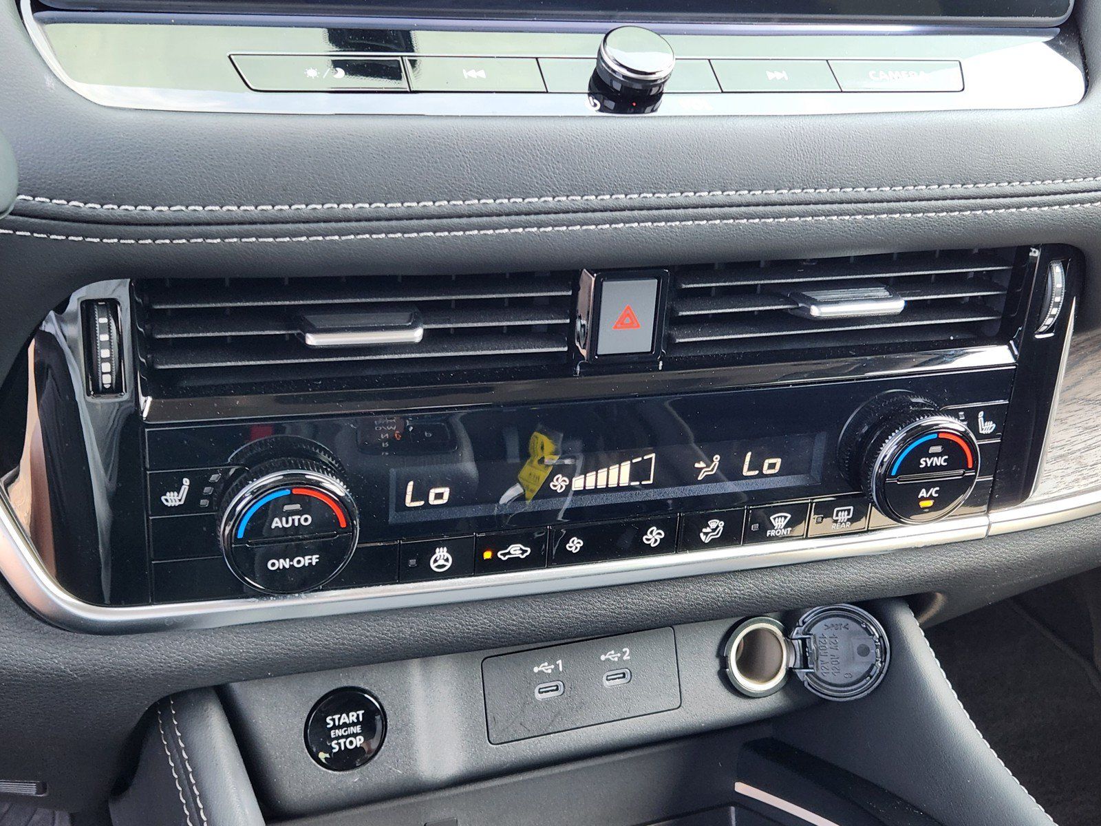 Used 2025 Nissan Rogue Platinum FWD image 20