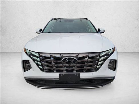 Used 2023 Hyundai Tucson Limited FWD image 2
