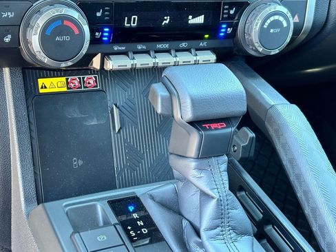 Used 2026 Toyota 4Runner TRD Off-Road Premium w/ Tow Technology Package AWD/4WD image 26
