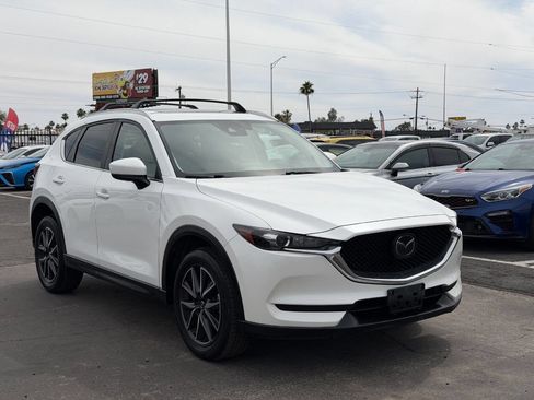 Used 2018 MAZDA CX-5 Touring w/ Preferred Equipment Package FWD image 14