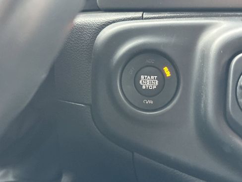 Used 2022 Jeep Wrangler Unlimited Rubicon 4xe image 23