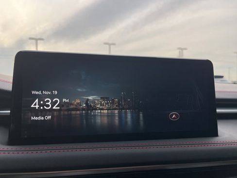 Used 2025 Genesis G70 3.3T Advanced w/ Sport Prestige Package image 19