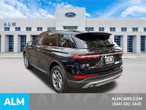 Used 2024 Lincoln Corsair AWD image 8