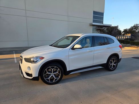 Used 2018 BMW X1 sDrive28i image 16