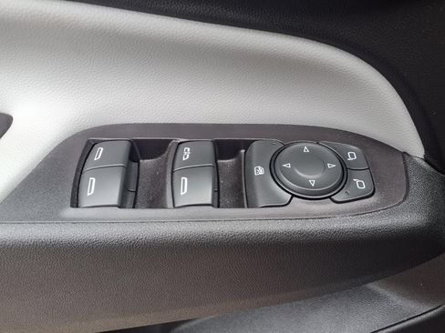 Used 2022 Chevrolet Equinox LT FWD image 8